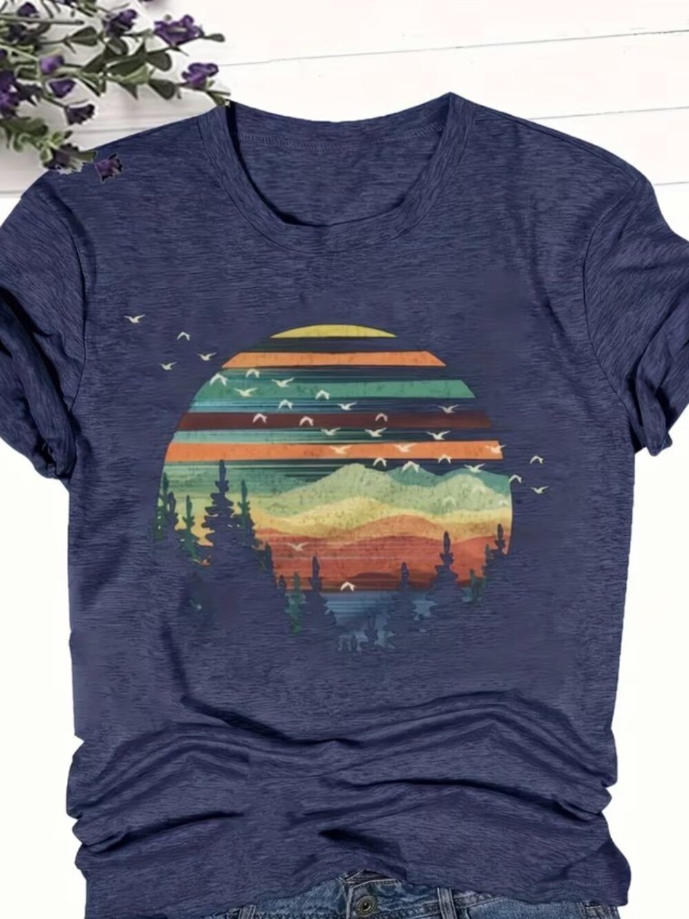 Sun, Mountains & Birds Graphic T-Shirt, Navy Blue, Size L 8/10
